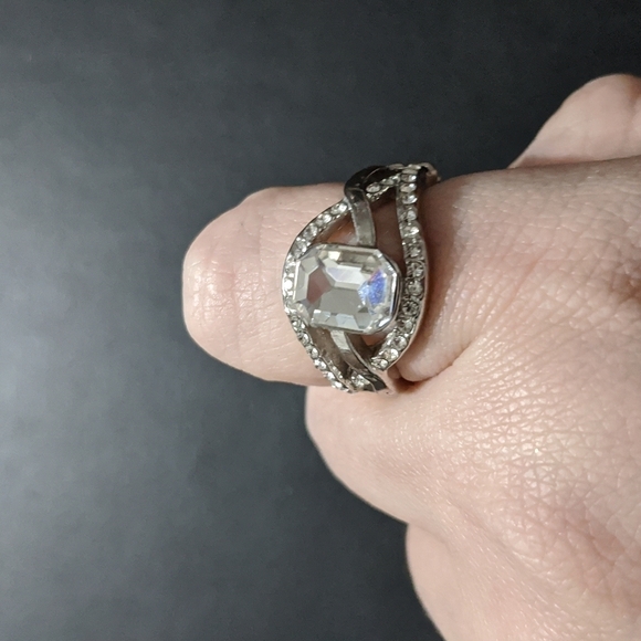 Silver Tone Clear Rhinestone Adjustable Statement Ring - Picture 1 of 4